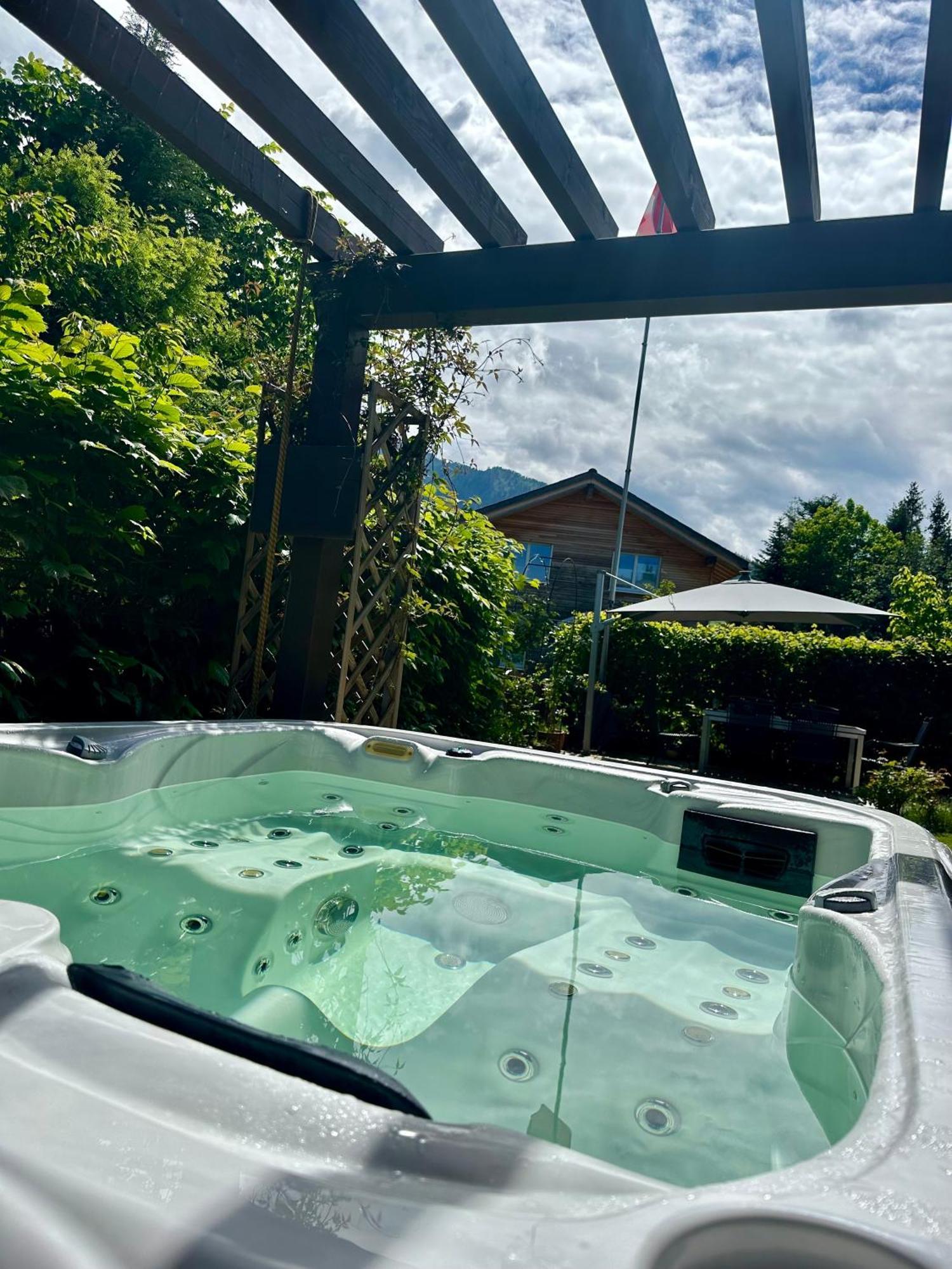 The Swiss Paradise 2 Apartment With Garden, Whirlpool, And Mountain Panorama Wirzweli 외부 사진